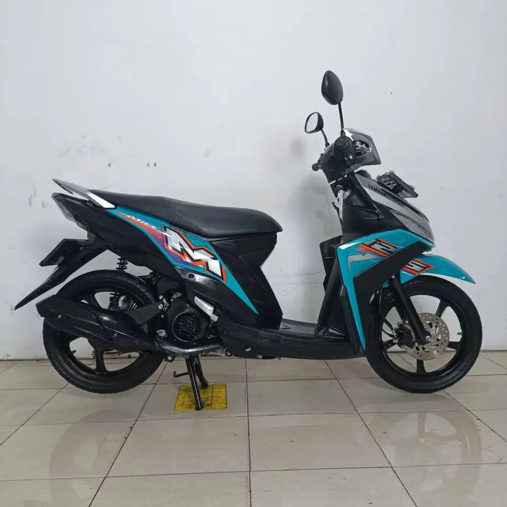 Upgrade Tampilan Motor:  Gaya Kafe Racer vs.  Street Fighter