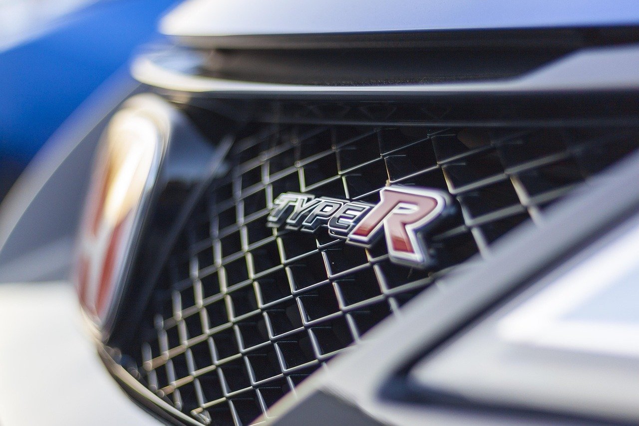 Keamanan Berkendara: Panduan Memilih Aksesoris Motor Berkualitas