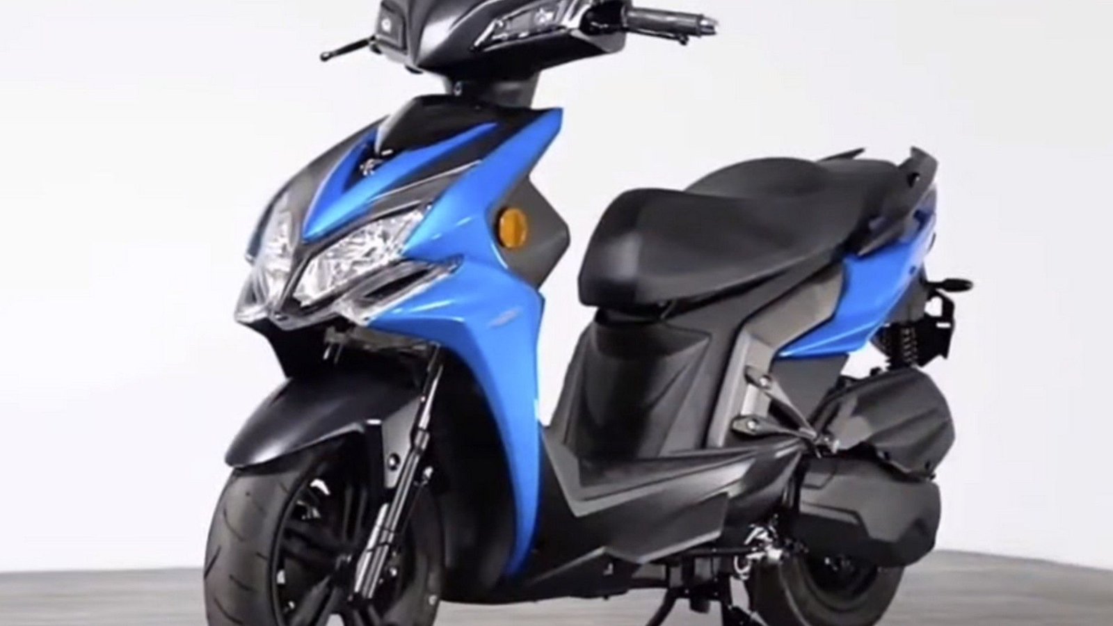 Gaya Riding Keren:  Aksesoris Motor di Jakarta