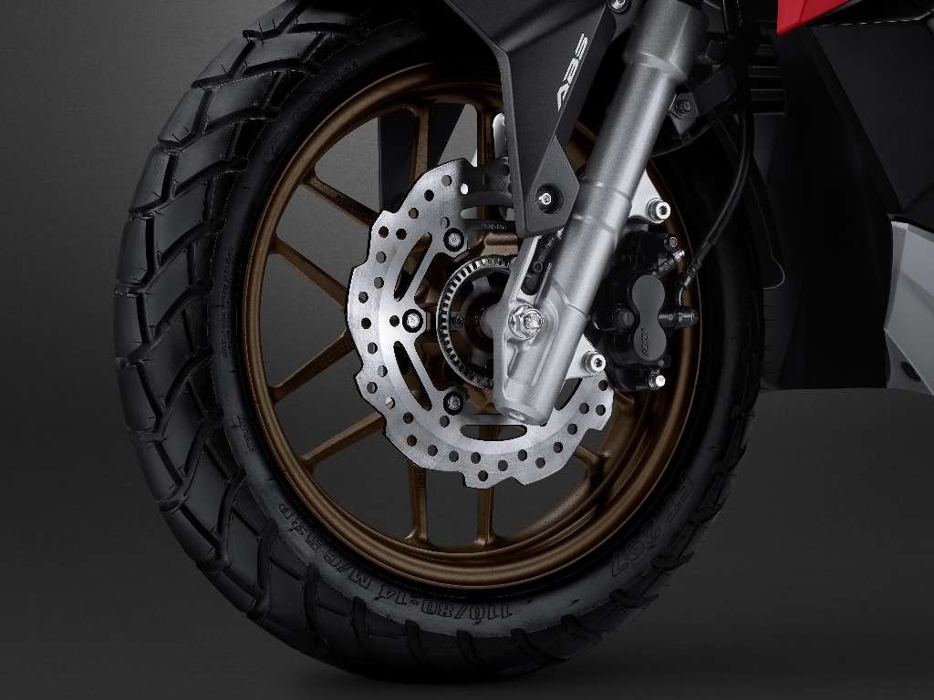 Jakarta Fair:  Pilihan Aksesoris Motor Terbaik di JakPUS