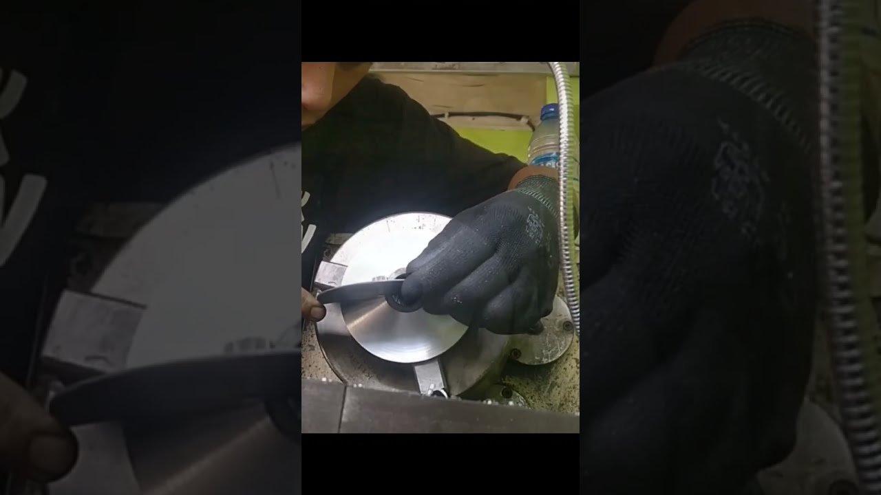 Gaya Baru: Tampil Keren dengan Aksesoris Motor Terbaru 2024